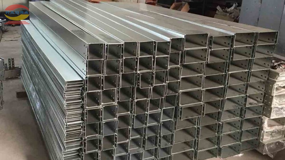 Máng Cáp Mạ Kẽm Nhúng Nóng Là Gì? Khác Gì Với Mạ Kẽm Điện Phân?