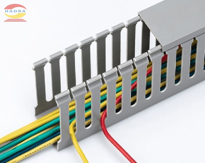 Máng Nhựa 100x100 - Phụ Kiện Co T, Co L Dùng Thế Nào?