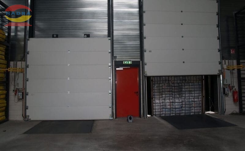 Cửa Phòng Cháy Chữa Cháy Cho Nhà Xưởng - Tại Sao Hay Bị Xệ Cánh?