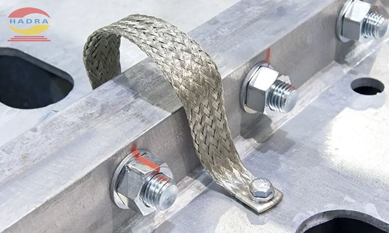 Tiếp Địa Máng Cáp - Checklist Gọn Giúp Tránh Rò Điện Ngầm